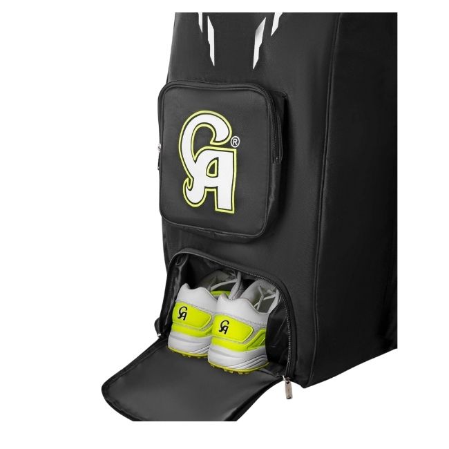 CA 18K Duffle Wheely Bag