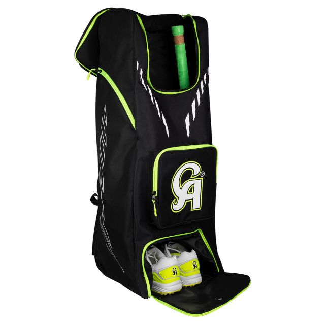 CA 18K Duffle Wheely Bag